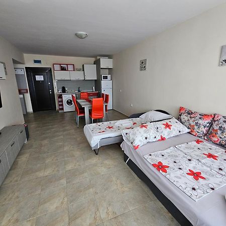 Апартаменти Кастро/Castro Apartments Tsarevo Luaran gambar