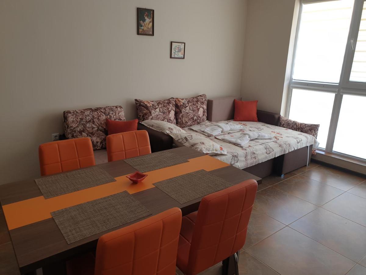 Апартаменти Кастро/Castro Apartments Tsarevo Luaran gambar