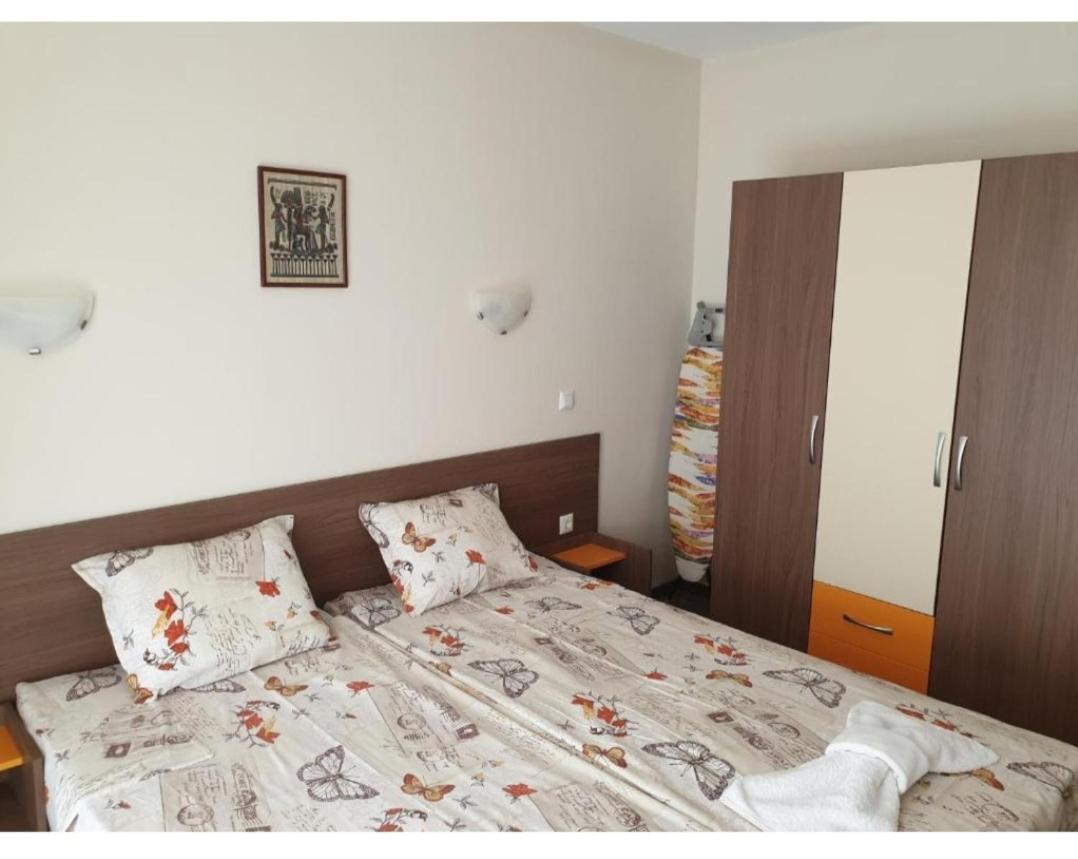 Апартаменти Кастро/Castro Apartments Tsarevo Luaran gambar