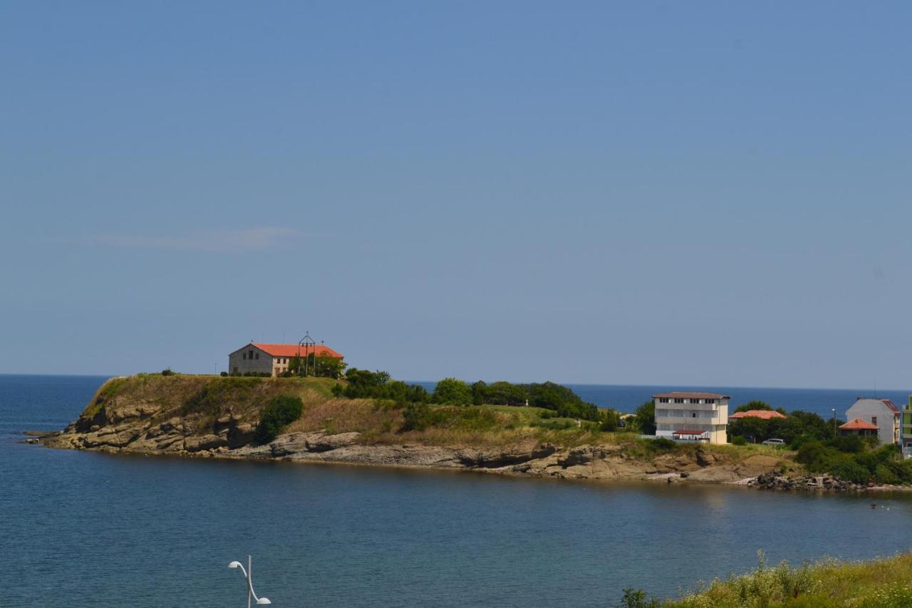 Апартаменти Кастро/Castro Apartments Tsarevo Luaran gambar