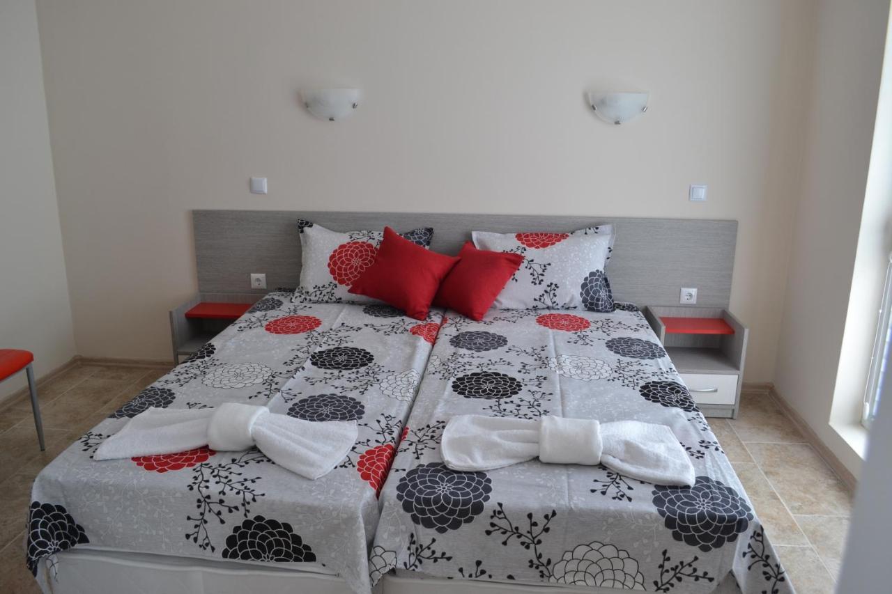 Апартаменти Кастро/Castro Apartments Tsarevo Luaran gambar
